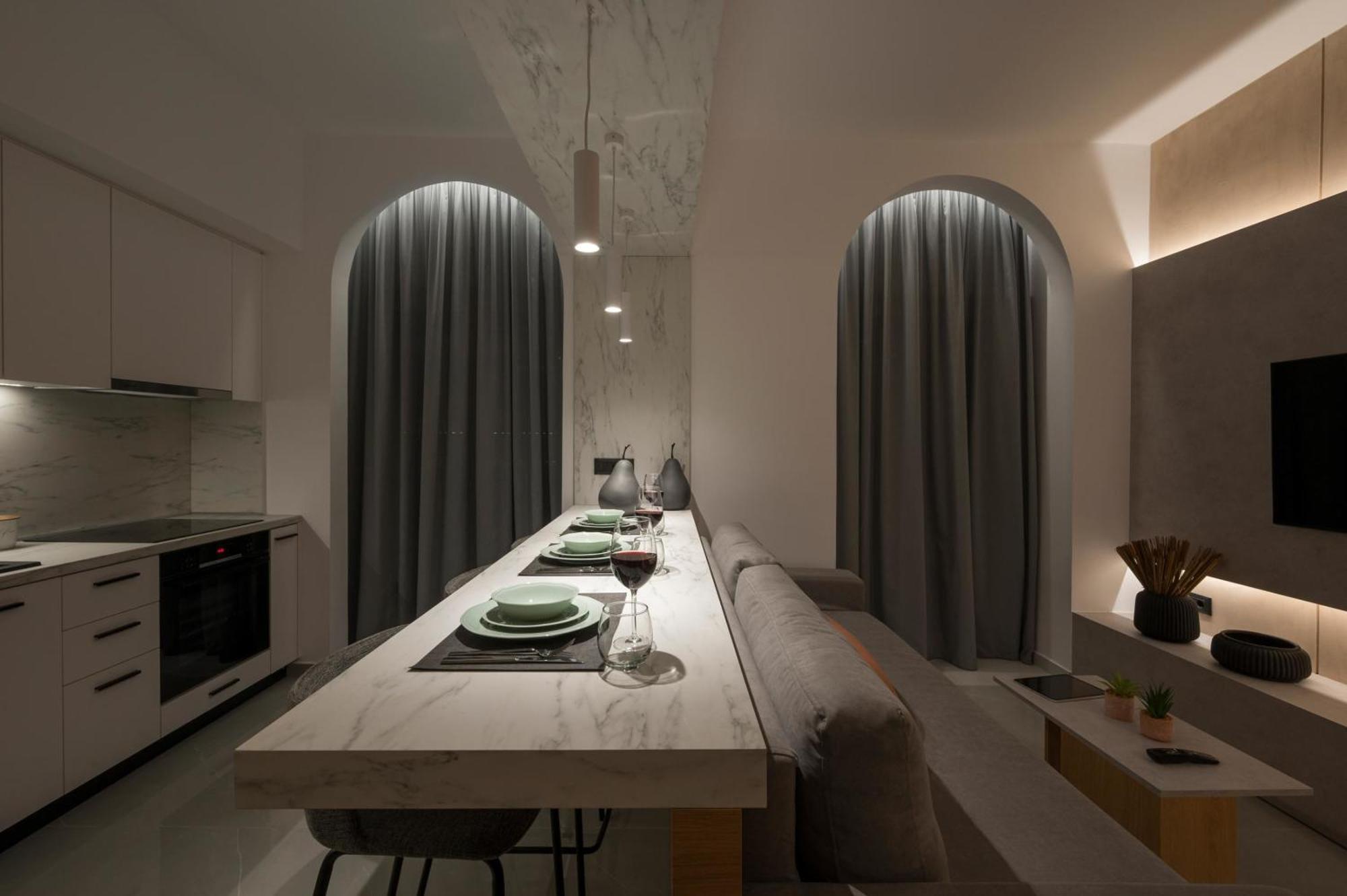 Amara Local Experience * Chrissi Akti Chania